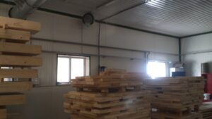 Išcentrinis drėkinimas medienos pramonėje